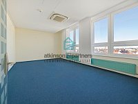 Kanceláře s parkingem  v centru Českých Budějovic - f5c91942-226b-4cb5-a440-1b1dddc63c5f.jpg