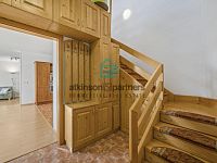 EXKLUZIVNÍHO MEZONETOVÉHO BYTU 4+1 S TERASOU  A DVĚMA KOUPELNAMI - A7406713 copy.jpg