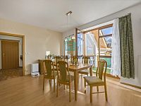 EXKLUZIVNÍHO MEZONETOVÉHO BYTU 4+1 S TERASOU  A DVĚMA KOUPELNAMI - A7406733 copy.jpg