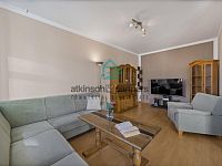 EXKLUZIVNÍHO MEZONETOVÉHO BYTU 4+1 S TERASOU  A DVĚMA KOUPELNAMI - A7406737 copy.jpg