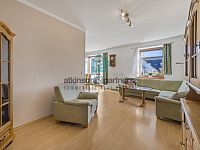 EXKLUZIVNÍHO MEZONETOVÉHO BYTU 4+1 S TERASOU  A DVĚMA KOUPELNAMI - A7406742 copy.jpg