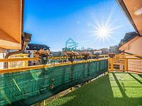 EXKLUZIVNÍHO MEZONETOVÉHO BYTU 4+1 S TERASOU  A DVĚMA KOUPELNAMI - U Troijice-6.jpg