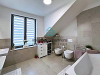 Novostavby řadového domu 5+kk - Rudolfov - 4d10.jpg