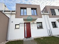 Novostavby řadového domu 5+kk - Rudolfov