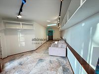 Světlý nebytový prostor na výjimečném místě v centru Českých Budějovic - IMG_0821.jpg