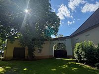 Zemědělská usedlost se 100 ha pozemku, rybníky a lesy, Hluboká nad Vltavou. - IMG_2913.jpg