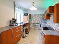 Pronájem plně vybaveného bytu 2+kk (58 m²) –  v lokalitě Havlíčkovy kolonie. - kuchyne.jpeg