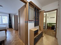 Prodej bytu 2+1 Neplachova ulice 65m2 - chodba
