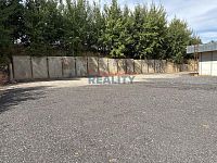 Pronájem parkovacích, či manipulačních ploch 2000m² - plocha parkovací