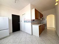 Prodej bytu Čéčova ulice 3+1 balkon 68m2 - kuchyně s jídelnou