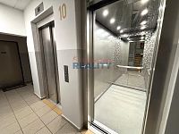 Prodej bytu Čéčova ulice 3+1 balkon 68m2 - výtahy