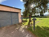 Prodej rodiného domu Nové Hodějovice Ke Studánce 1245m2 - garáž