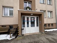 Prodej bytu 3+1 v Ševětíně 68m2 - vchod