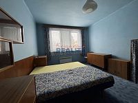 Prodej bytu a pozemku v Ševětíně 68m2 - ložnice