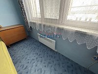 Prodej bytu a pozemku v Ševětíně 68m2 - pokoj topení