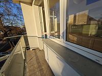 Pronájem bytu 3+1 s balkonem část Rožnov - balkon