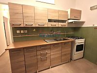 Pronájem bytu 3+1 s balkonem část Rožnov