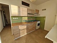 Pronájem bytu 3+1 s balkonem část Rožnov