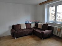 Pronájem bytu 3+1 s balkonem část Rožnov - obývák