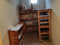 Pronájem bytu 3+1 s balkonem část Rožnov - sklep