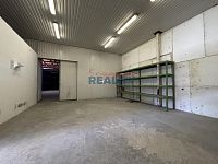 Pronájem haly 363m2 Lišov - hala vnitřek