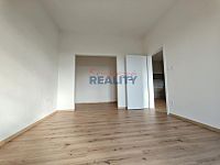Pronájem novostavby s prostornou terasou a parkovací místo - ložnice