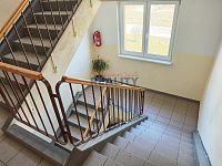 Pronájem bytu 2+1 v Bujanově u Kaplice - schodiště