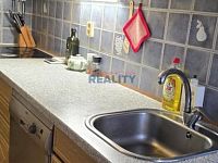 Pronájem bytu 2+1 68m2 na Pražské tř. - kuchyně