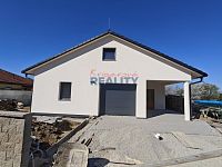 Pronájem novostavby 3+1 garáž v Hodějovicích