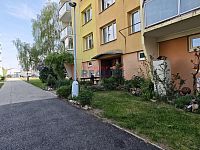 Pronájem bytu 1+1 (2+kk) s krytou lodžií sídl Vltava - dům