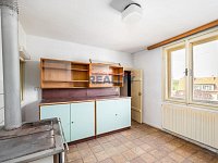 Prodej rodinného domu- Hluboká nad Vltavou - horní kuchyně