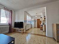 Pronájem bytu 3+1(3+kk) 2 balkony, 77m2 - obývák
