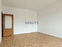 Pronájem zděného bytu 2+kk se společnou zahradou Rožnov - pokoj