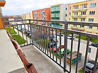 Pronájem hezkého bytu 2+1 s balkonem Lišov - balkon