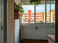 Prodej bytu 4+1 ( 3+1) s lodžií Průběžná ulice - lodžie