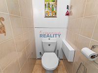 Prodej bytu 4+1 ( 3+1) s lodžií Průběžná ulice - WC