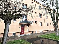 Pronájem bytu 2+1 65m2 v Neplachově ul. - dům