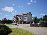 Prodej bytu 3+1 s garáží a pozemkem u Tábora - dům