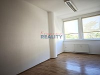 Pronájem kanceláře 22,5m2 centrum - kancelář