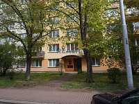Pronájem malého bytu Pekárenská ul. garsonka - dům