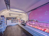 Víceúčelový dům na náměstí ve Vyškově - Foto 6