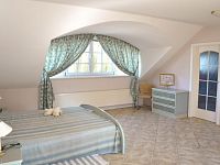 Rodinné sídlo v Olšanech - Foto 20