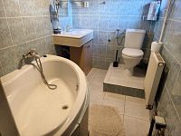 Domek 3+1 se zahradou, na Zouvalce - Foto 13