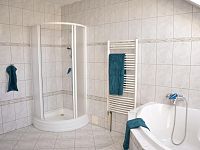 Rodinné sídlo v Olšanech - Foto 18