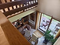 Rodinné sídlo  s pozemky ,garážemi a zahradou, v Hlubočanech u Vyškova - Foto 12