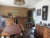 Rodinné sídlo  s pozemky ,garážemi a zahradou, v Hlubočanech u Vyškova - Foto 13