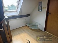 Rodinné sídlo  s pozemky ,garážemi a zahradou, v Hlubočanech u Vyškova - Foto 29