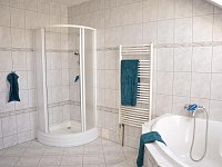 Rodinné sídlo v Olšanech - IMG_0135.jpg