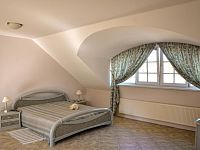 Rodinné sídlo v Olšanech - IMG_0159.jpg