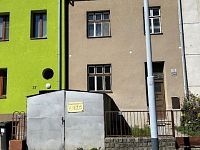 Bydlení i investice v jednom | dům s potenciálem a parkováním u domu